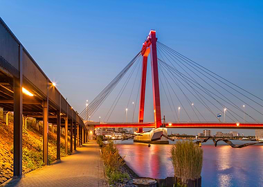 ROTTERDAM Willemsbrug