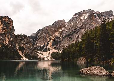 Scenic Lake Landscape