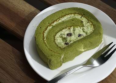 Love for Matcha Swiss Roll