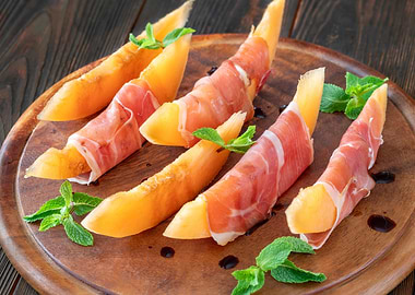 Prosciutto wrapped melon
