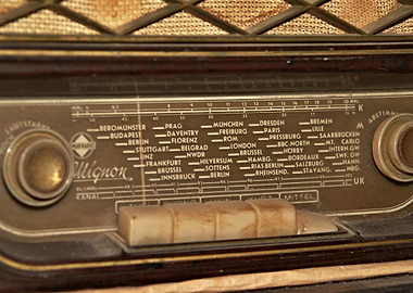 Historic radio