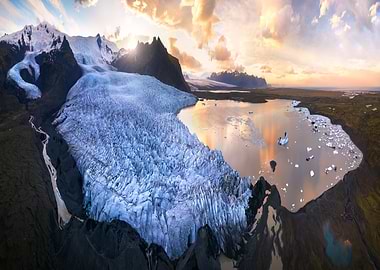 Dramatic Glacier View
