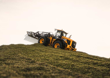 Wheelloader on the Pit