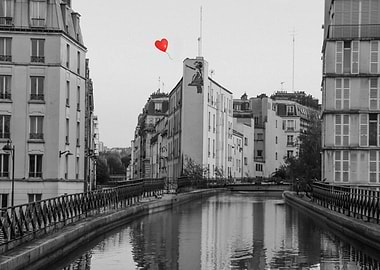 Flight of the red balloon