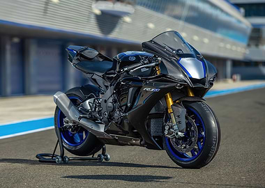 Yamaha R1M