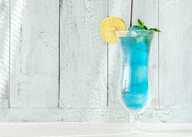 Blue lagoon cocktail