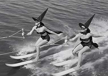 Witch Water Skiing