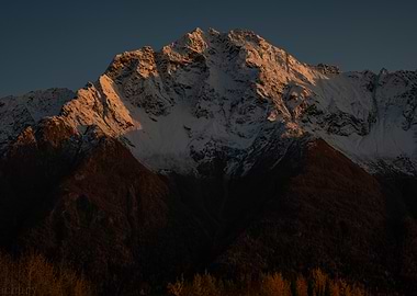 Snowy Mountain Pioneer Peak