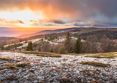 Mountain Sunset Landscape montagne de Lure