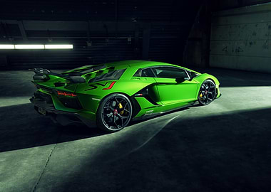 Green Lamborghini Aventador SVJ