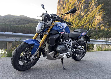 BMW R1250 R Motorcycle