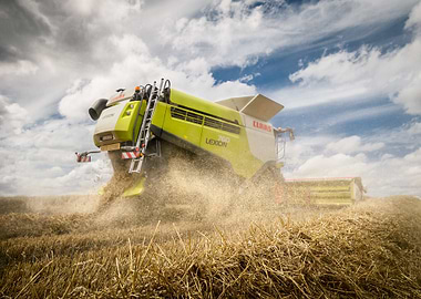 Claas Lexion 760 Combine Harvester