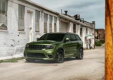 Green Jeep Cherokee Trackhawk