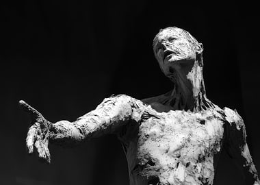 The Soul of Imperfection – A Sculptural Reflection