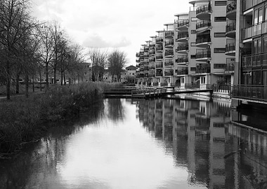 Canalside Apartments