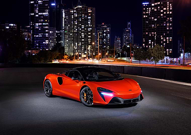 McLaren 765LT Night Shot