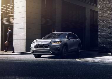 Honda SUV in City Setting