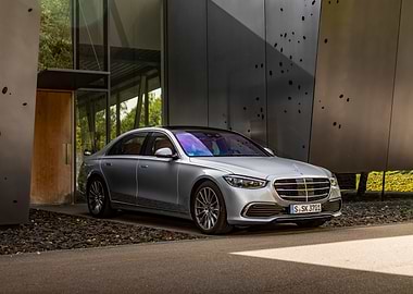 Mercedes-Benz S-Class Sedan