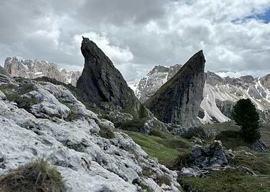 Mountain Peaks Landscape