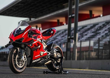 Ducati Superbike on Track