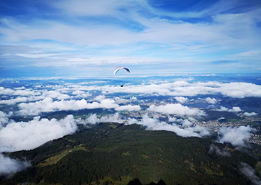 Lucerne - Mt Pilatus - Paragliding Above Clouds