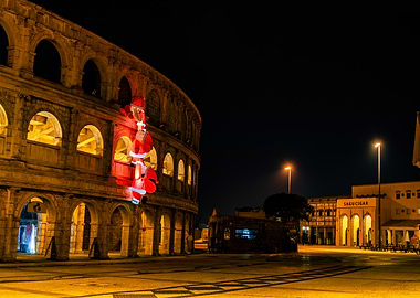 Santa Claus at the Colosseum