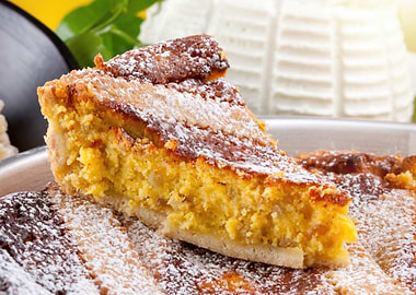 Italian Pastry with Powdered Sugar