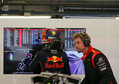 Nikola Tsolov Briefing