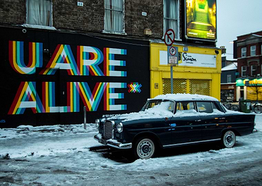 Vintage Car in Snowy Dublin