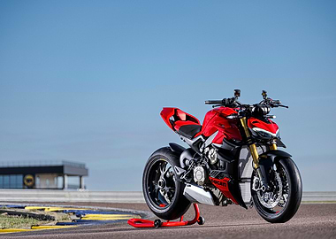 Ducati Streetfighter V4