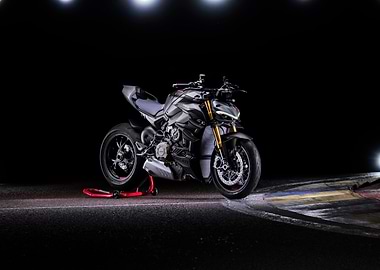Ducati Streetfighter V4