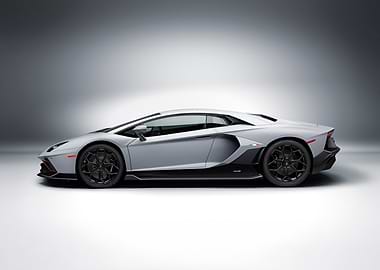 Lamborghini Aventador SVJ