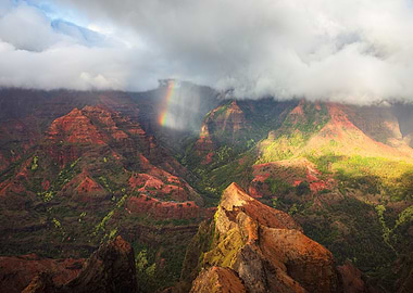 Rainbow over Waimea Canyon