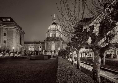 Night View of City Hall