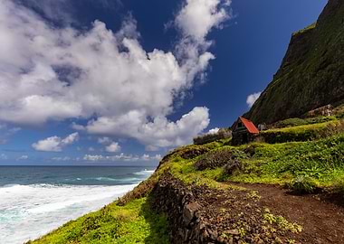 Coastal Cottage on a Cliff, Madeira