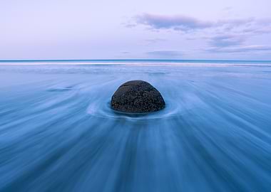 Moeraki Boulder at Dusk