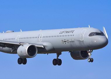 Luftwaffe Airbus A321 in Flight