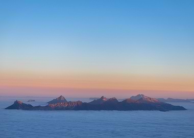 Surise above the Sea Clouds