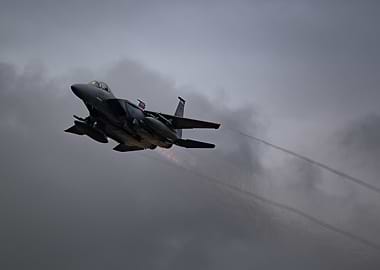 F-15 Eagle - Send it