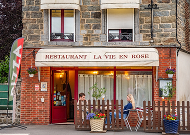 Restaurant La Vie En Rose Exterior View