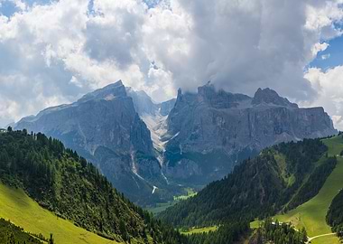 Majestic Mountain Piz Pisciadù
