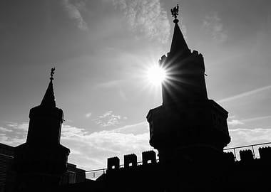 Sunburst Silhouette - Oberbaum Bridge Berlin