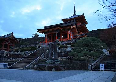 Kiyomizu-dera Temple, Kyoto, Japan