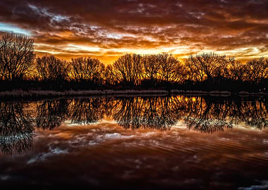Colorful Sunrise Reflection on Water