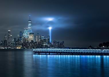 new york city skyline at night