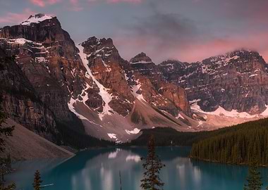 Moraine Lake at Sunset