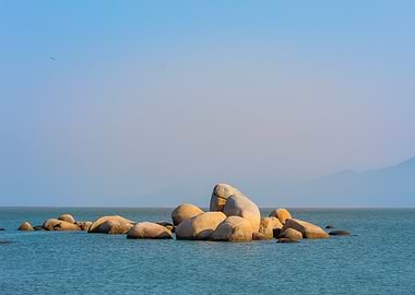 Rocks in the sea: Witches of Itaguaçu Floripa