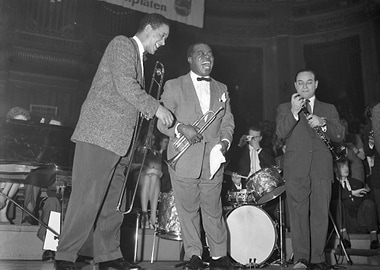 Louis Armstrong and band members