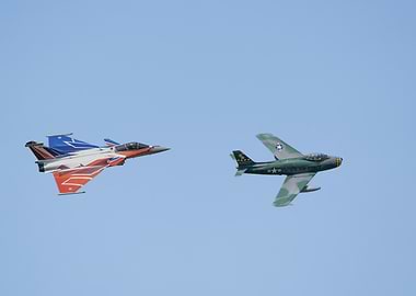 Two fighter jets in the sky