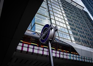 Elizabeth Line Sign in London